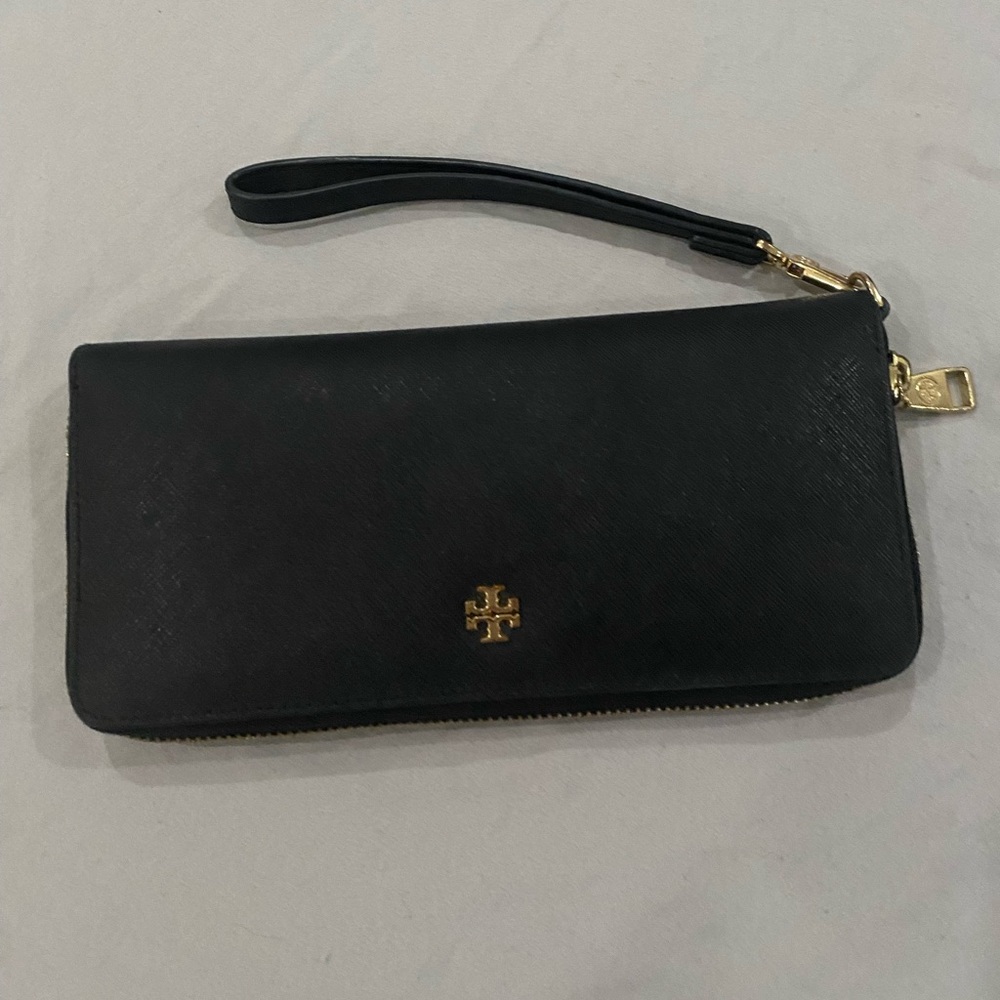 Tory Burch black wristlet